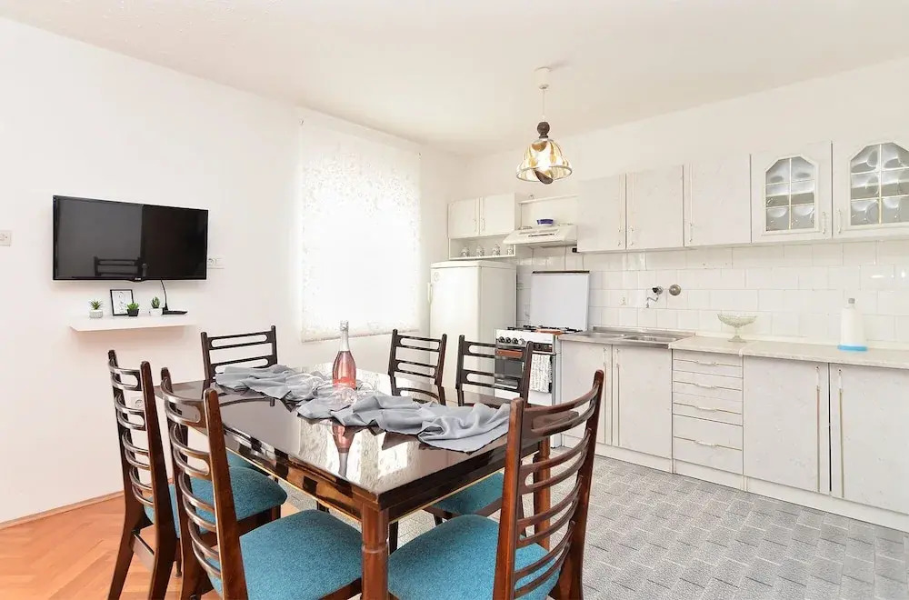 Apartment 608