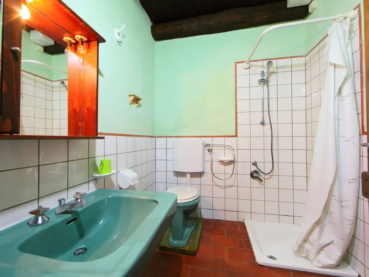 La Vecchia Fattoria - Five Bedroom