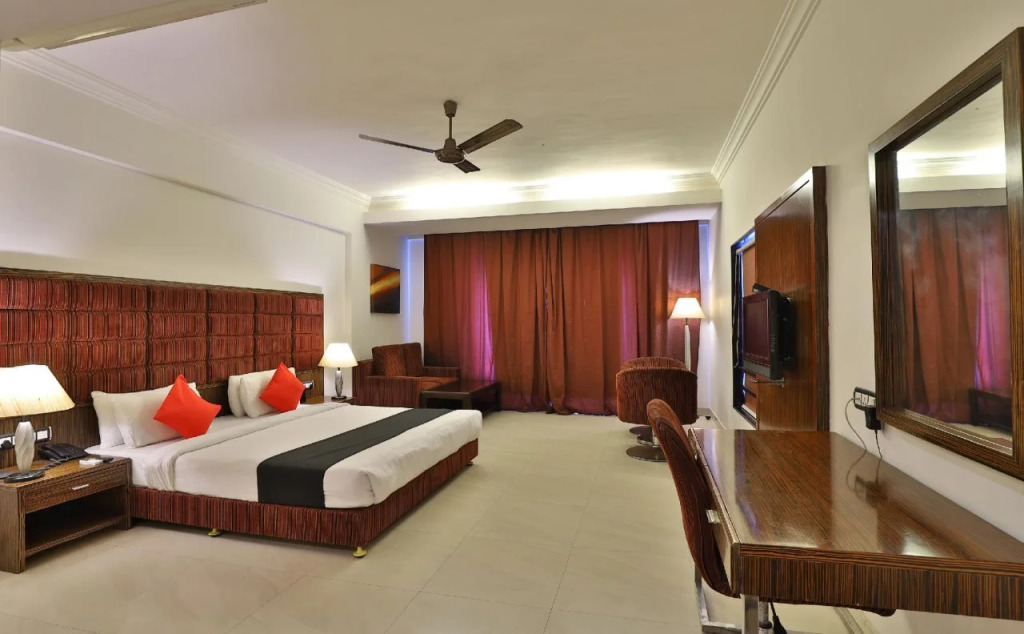 Super Townhouse Bharuch Near Railway Station Formerly Hotel Kohinoor