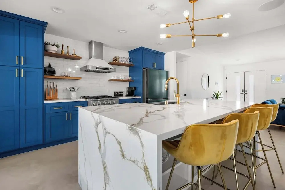 Casa Catalina 3bd+casita W/space & Full Kitchen