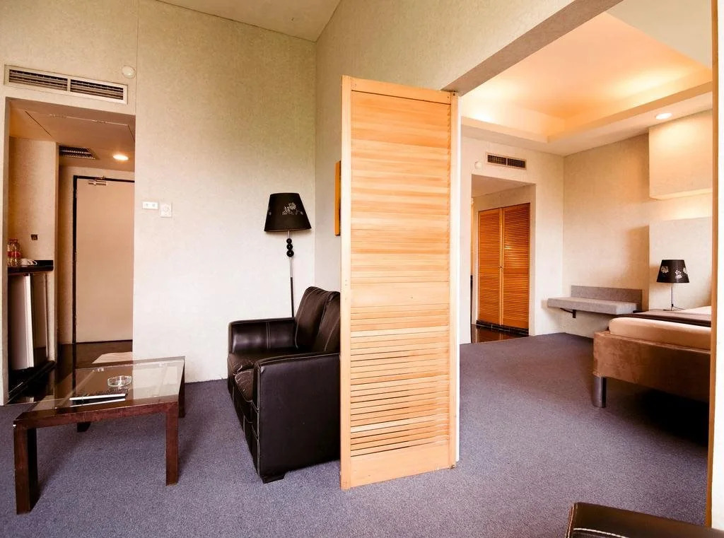Peninsula Hotel