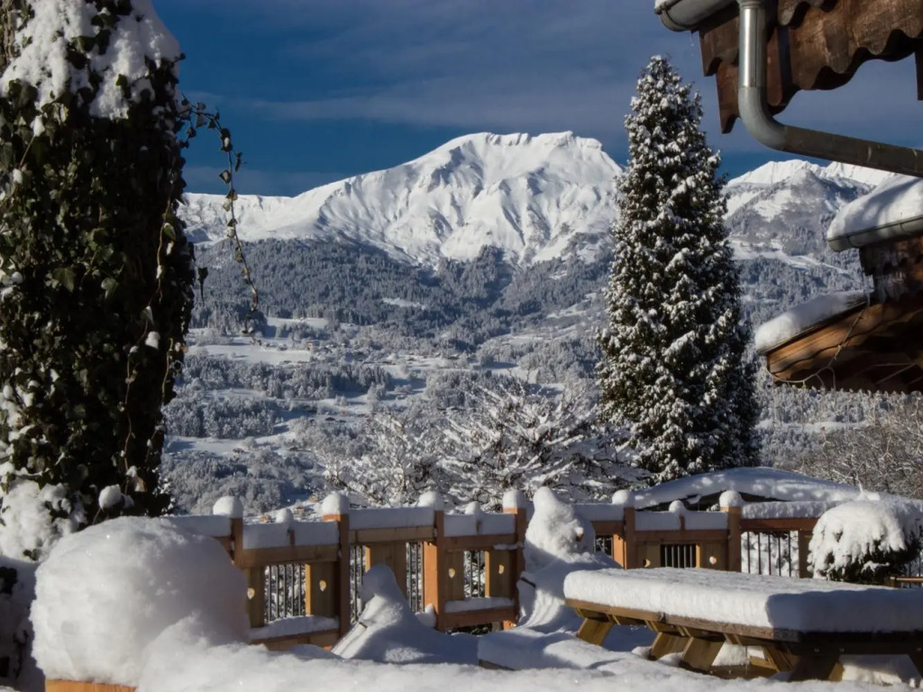 Les Greniers du Mont Blanc