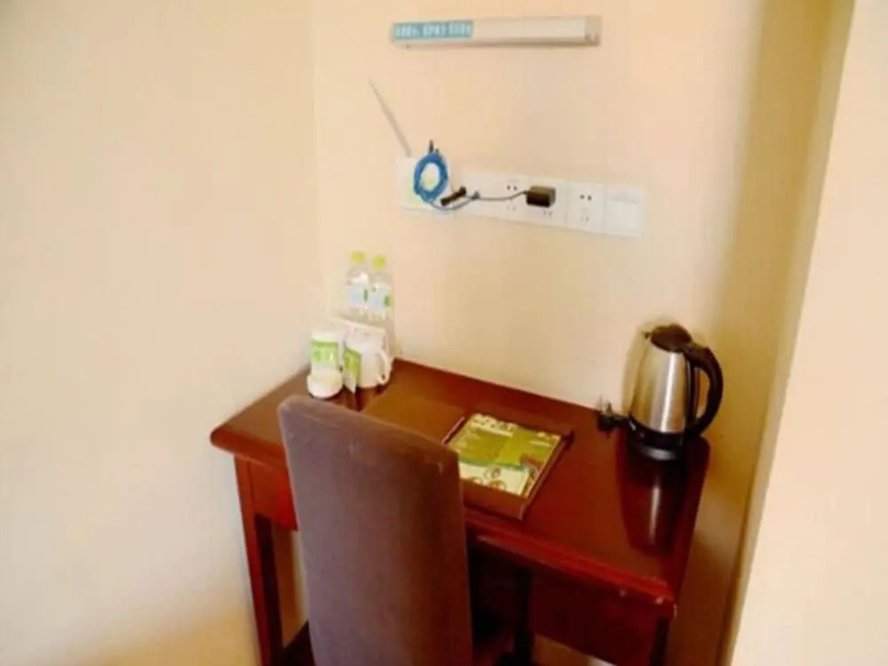 GreenTree Inn  Zhenjiang Dashikou Express Hotel