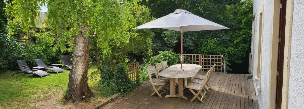 Grande OU petite maison sur 360m2 de jardin clos sans vis à vis