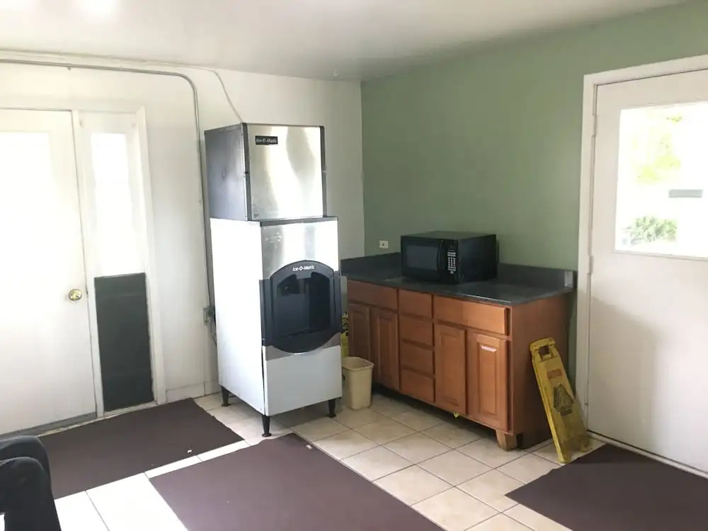 Terrace Motel