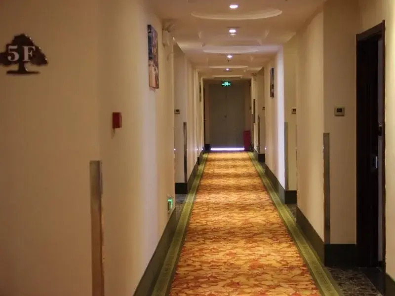 GreenTree Inn Guangdong Jieyang Puning International Garment City Puning Plaza Business Hotel