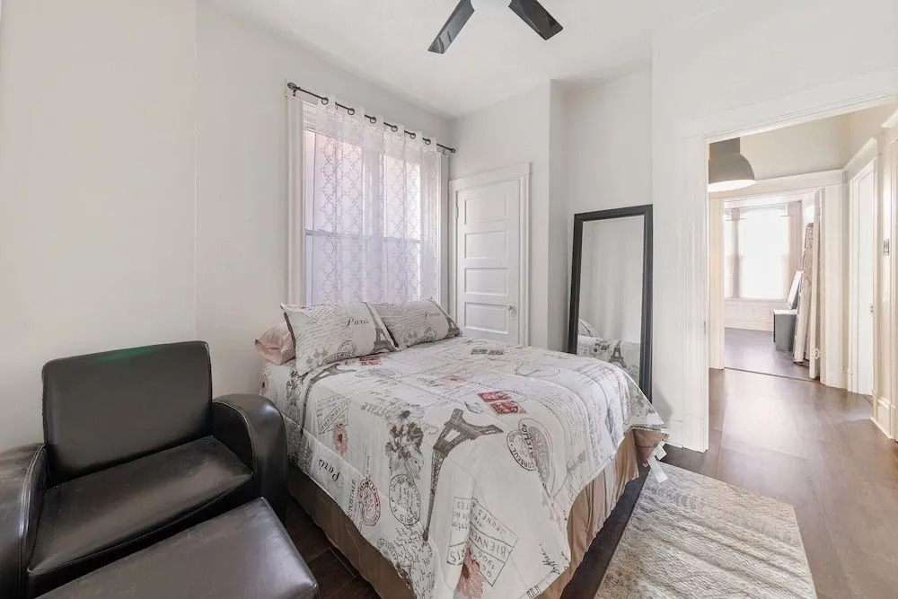 The Dobbs Manor 3 Bedroom Duplex by Redawning