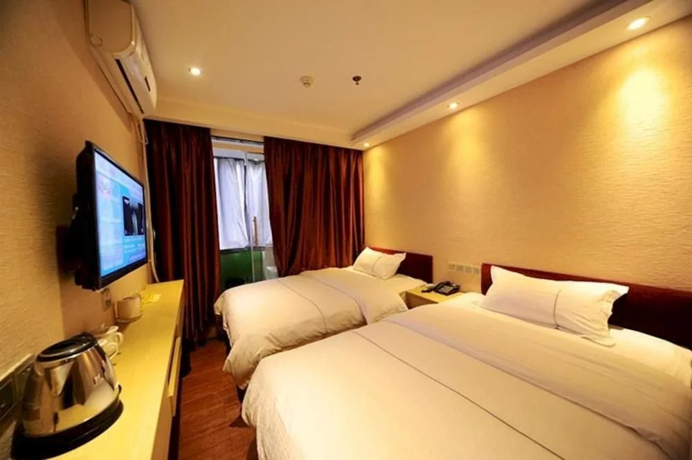 Ming Quan Hotel