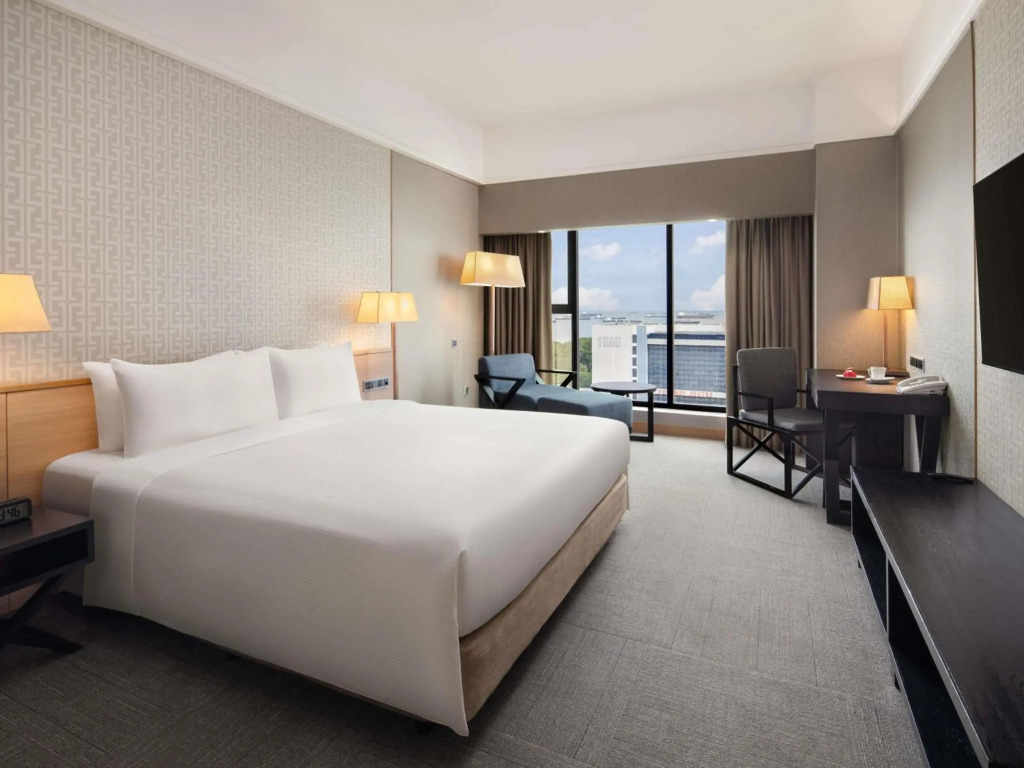 Grand Mercure Roxy Hotel