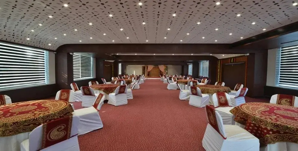 Hotel Aum Regency