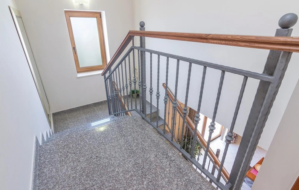 Nice Home in Tar with Hot Tub, WiFi & 4 Bedrooms