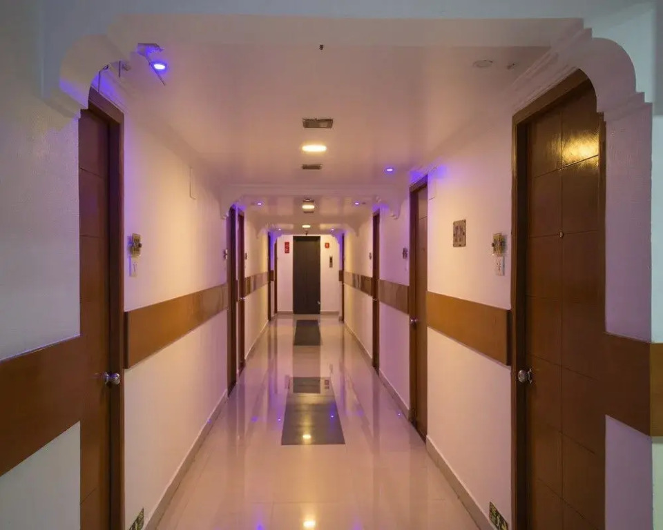 FabHotel Pearl T Nagar