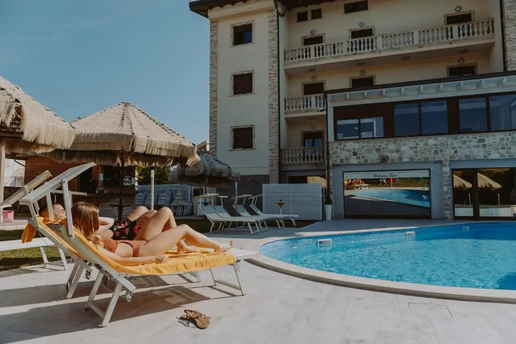 Halanus Hotel And Resort