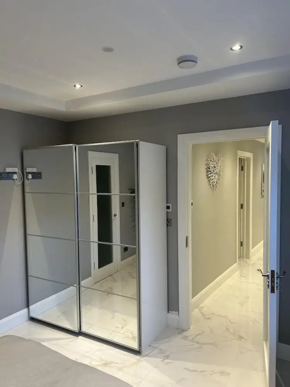 Croke Park, 3-beds ,1 Pullout bed , Sleeps 8