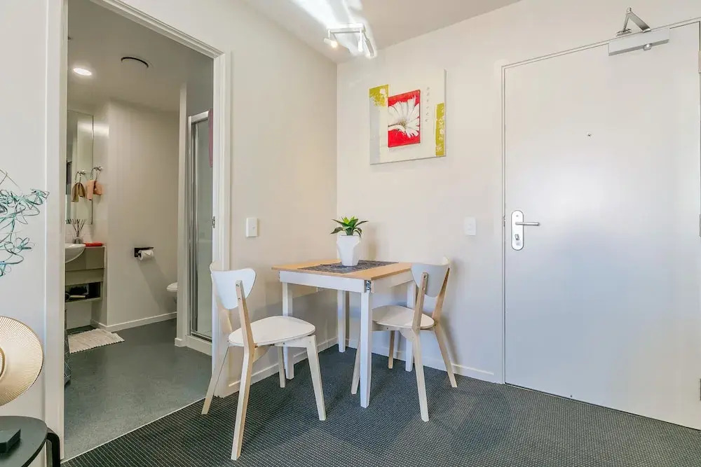 2 Bedroom Apt with City-view in Waldorf Tetra (Tetra 1105)