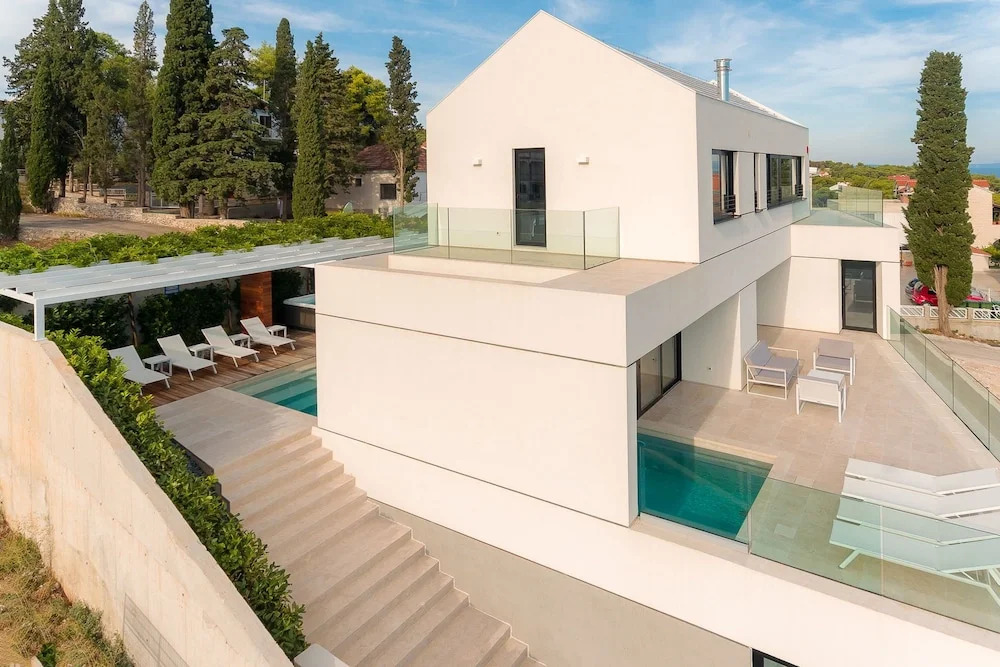 Luxury Villa Dominus With Swimming Pool