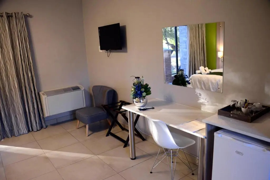 Green Side Accommodation