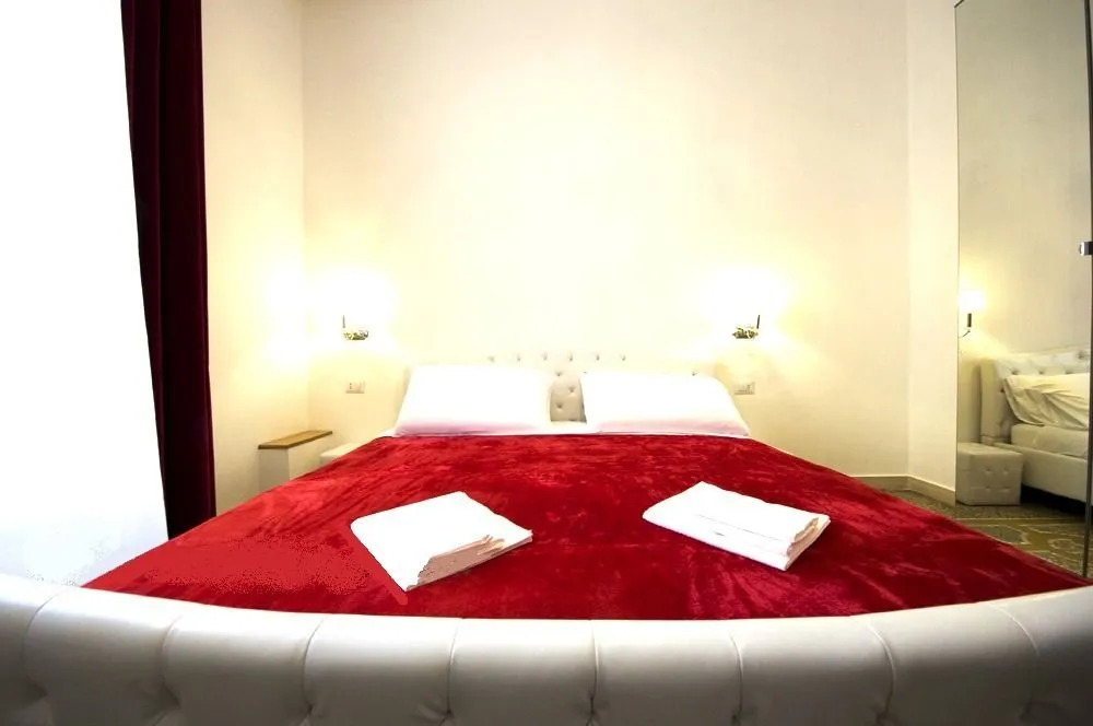 Sopi Vatican Suite Apartment