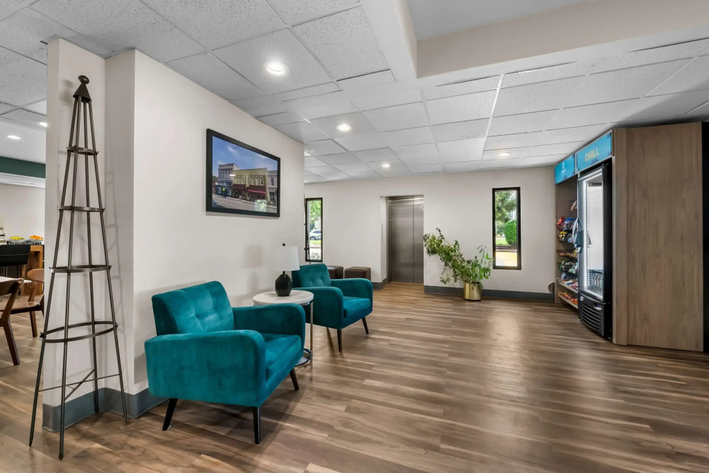 Clarion Pointe Apex - Holly Springs