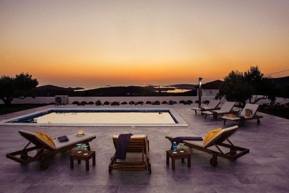 Villa Horizon