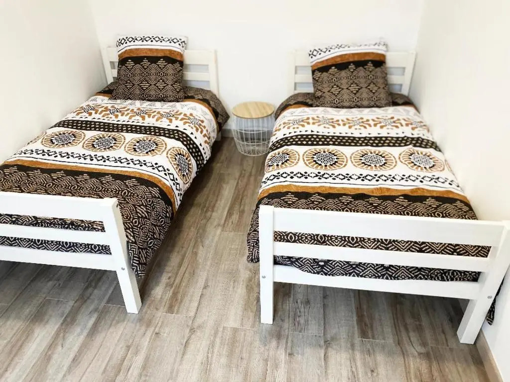 APPARTEMENT CHALEUREUX Wifi et parking gratuit