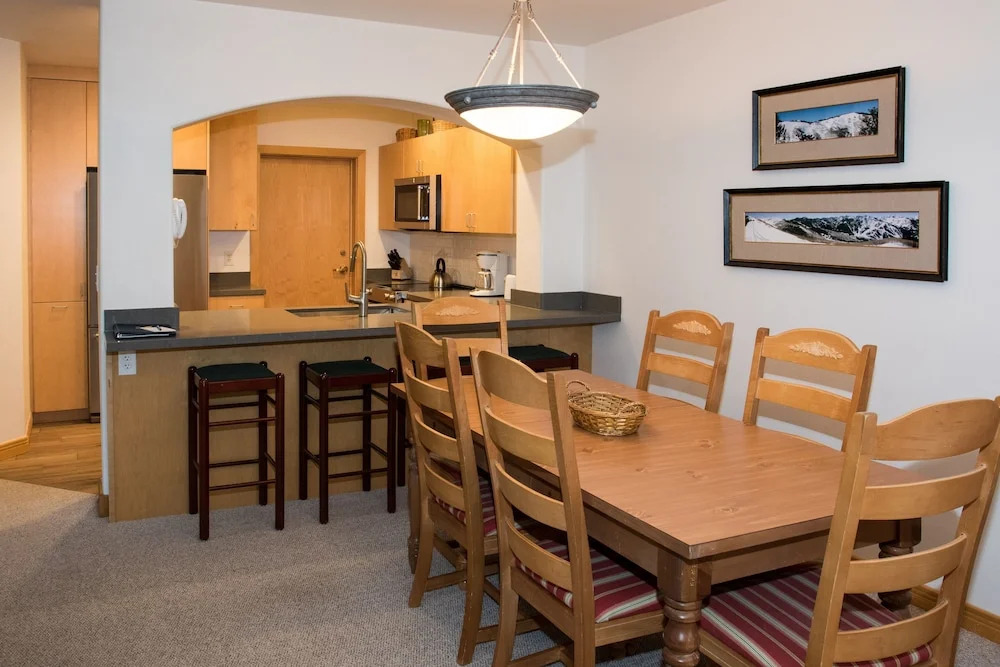 4312 - Two Bedroom Deluxe Creekside Condominiums 2 Condo by RedAwning