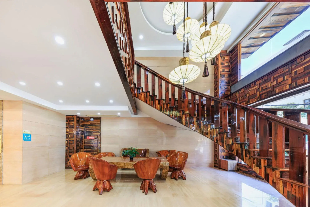 Yueman Xilou Hotel