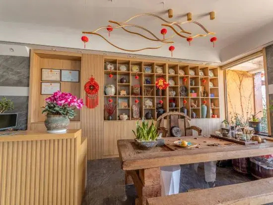 Golden Seashell Lake scenic beauty Hostel