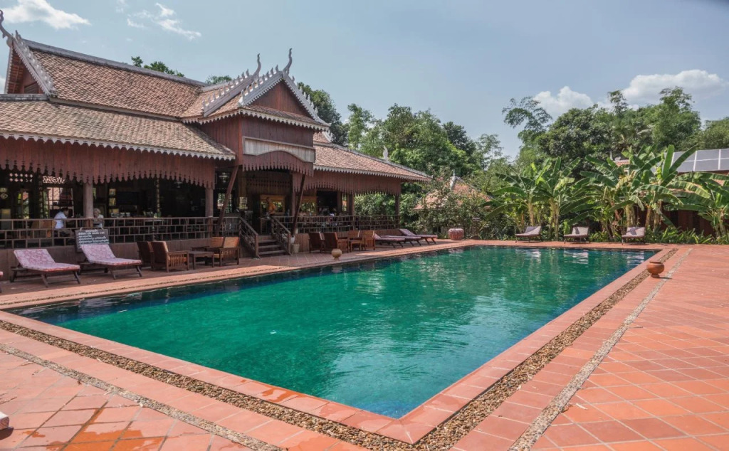 Rajabori Villas