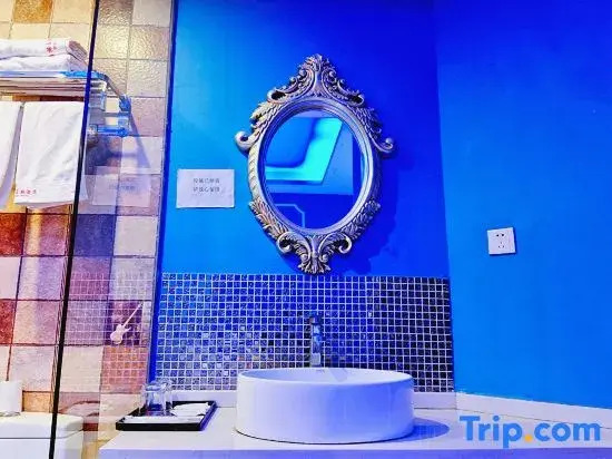 HIGIRLHOTEL