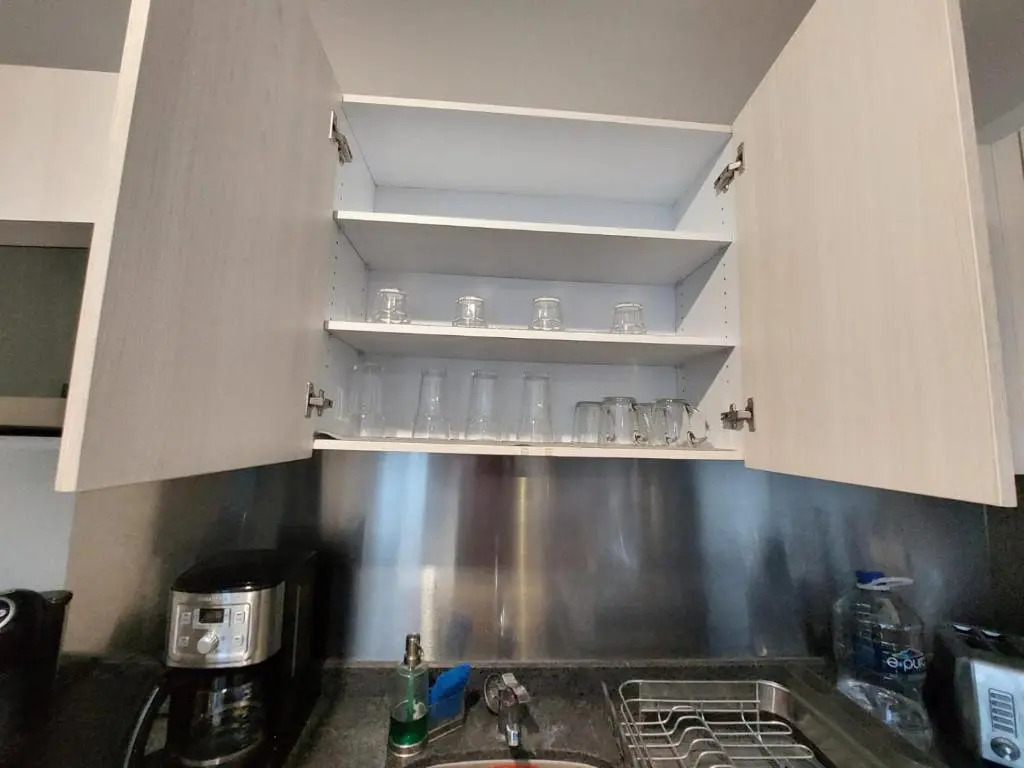 Business Apartment Spacious 2BR Near Plaza Cristal