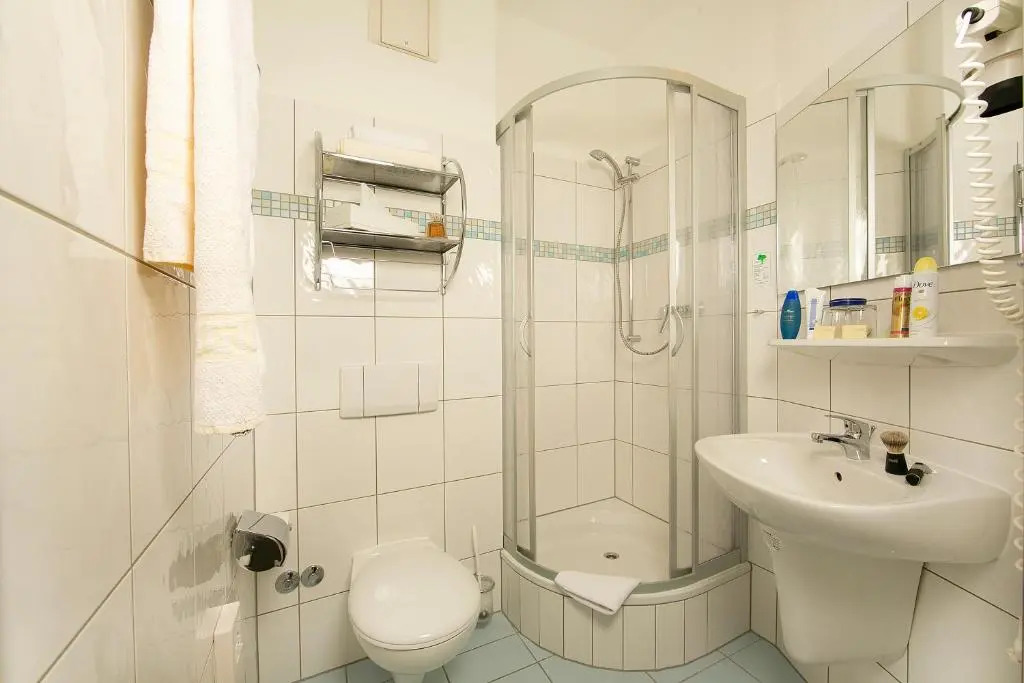 Garni Eden Hotels