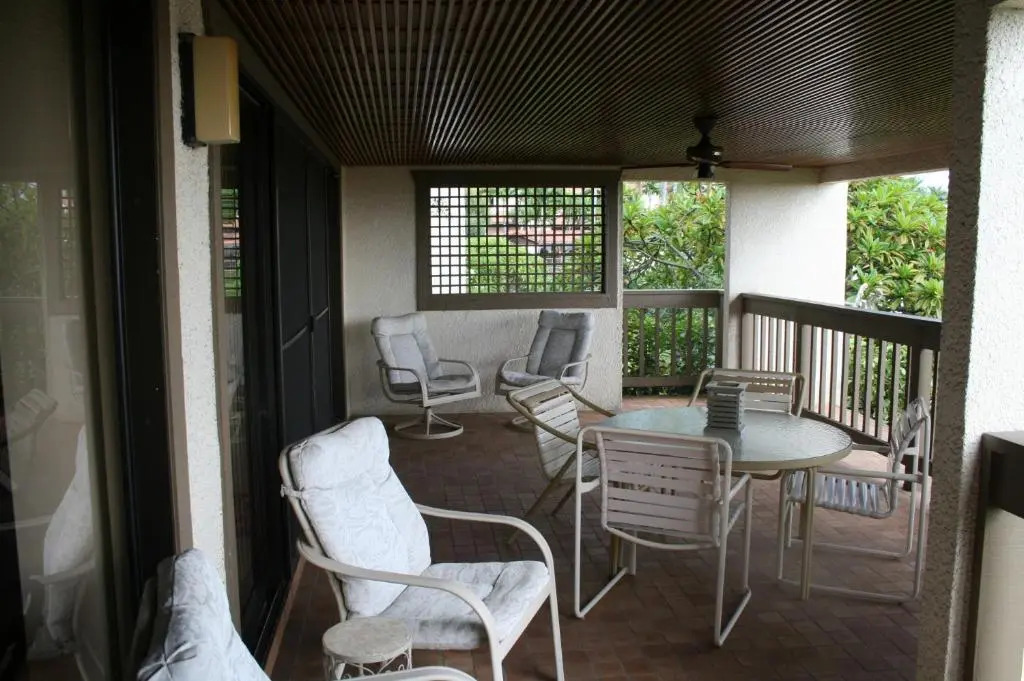 Spacious 1 BR/1 BA Keauhou Gardens condo at Kona Coast Resort