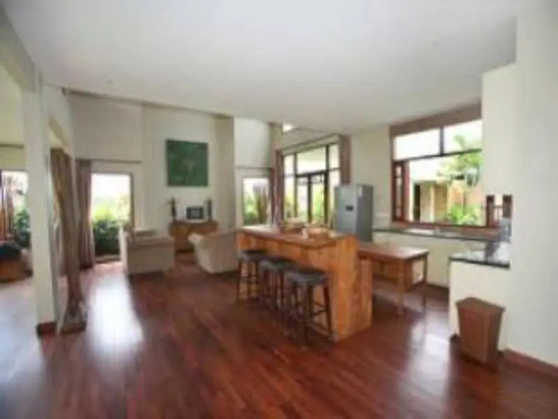 Villa Hemingways