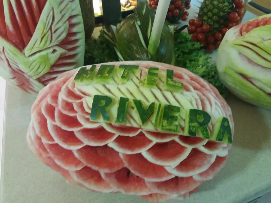 Отель Riviera