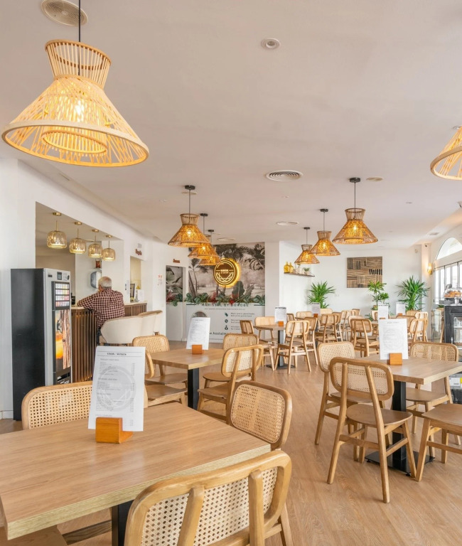 Hostal Marissal by Dorobe