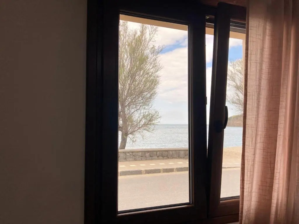 Noemi Holiday House