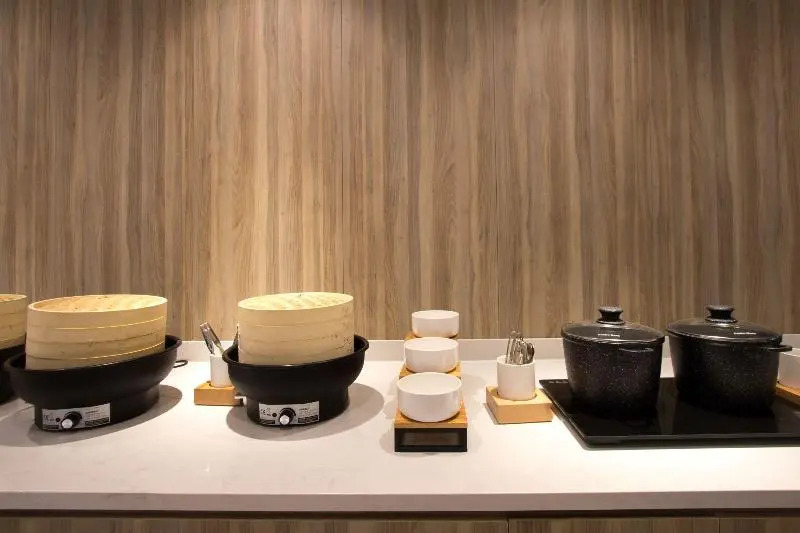 Hanting Hotel Shanghai Jinshajiang Road Subway Station