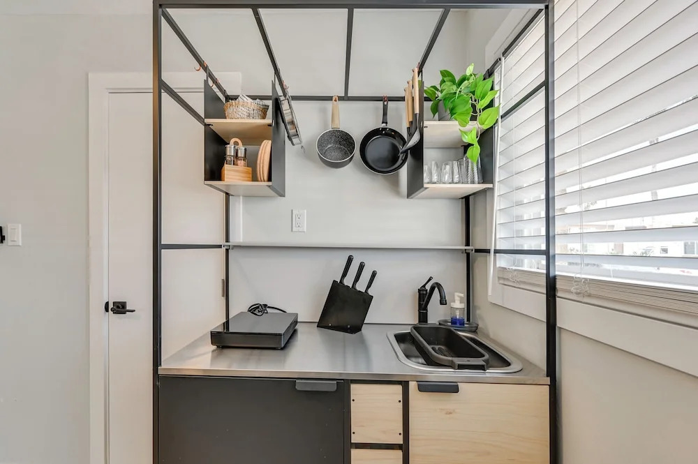 1 Mi to Military Base: Cozy Imperial Beach Studio