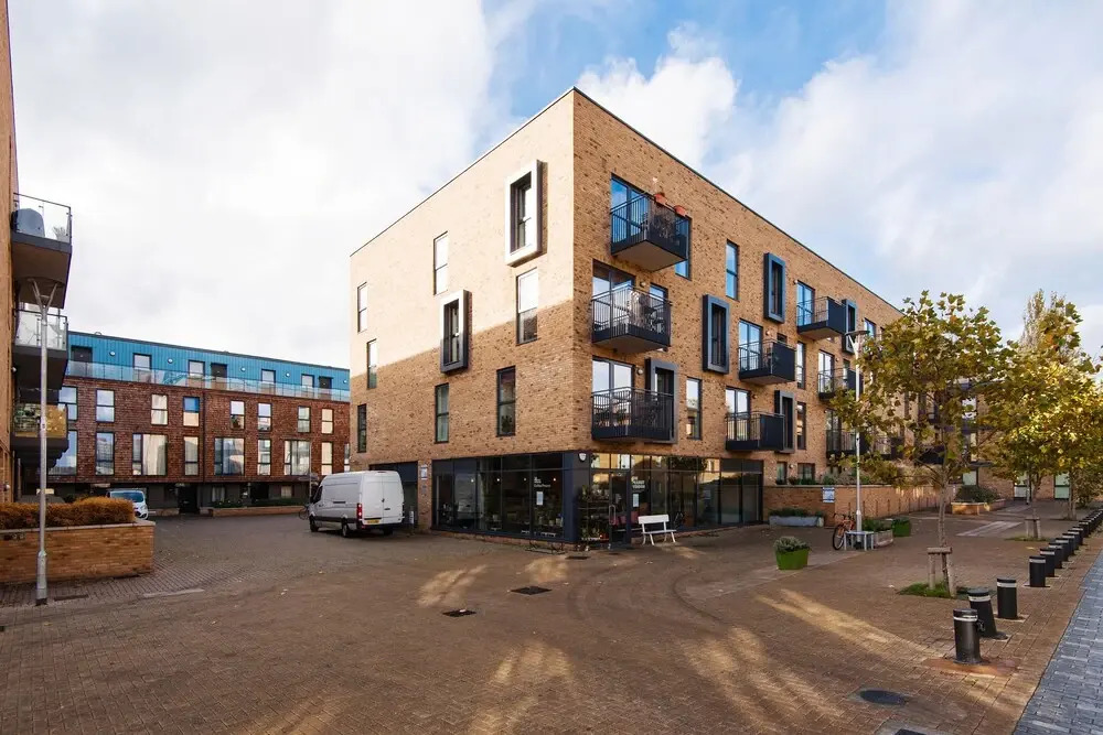 Panoramic Victoria Park Home close to Stratford