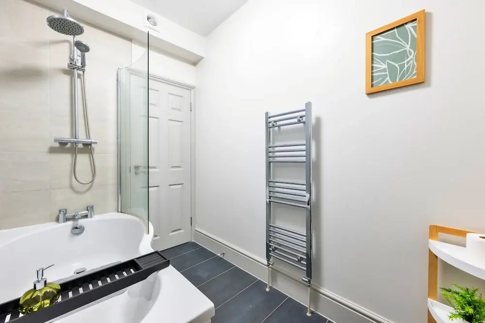 The Ground Floor Getaway