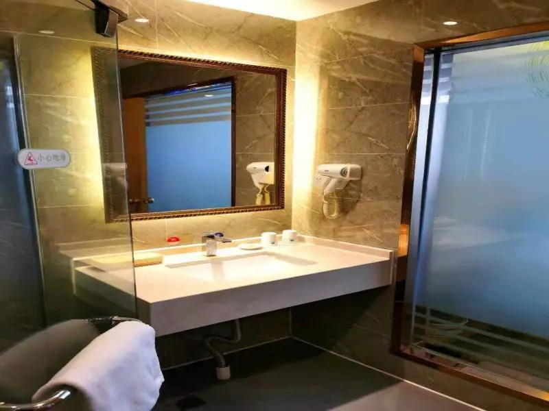 GreenTree Inn Zhenjiang Danyang City Danbei Town Xinqiao Business Hotel
