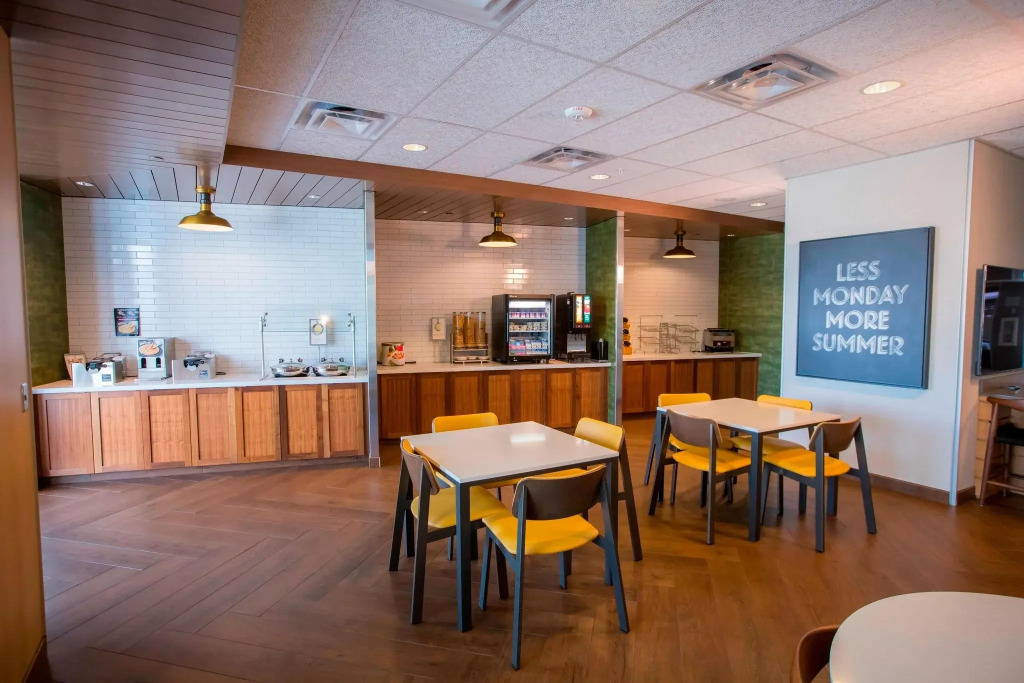 Fairfield Inn & Suites By Marriott Alexandria
