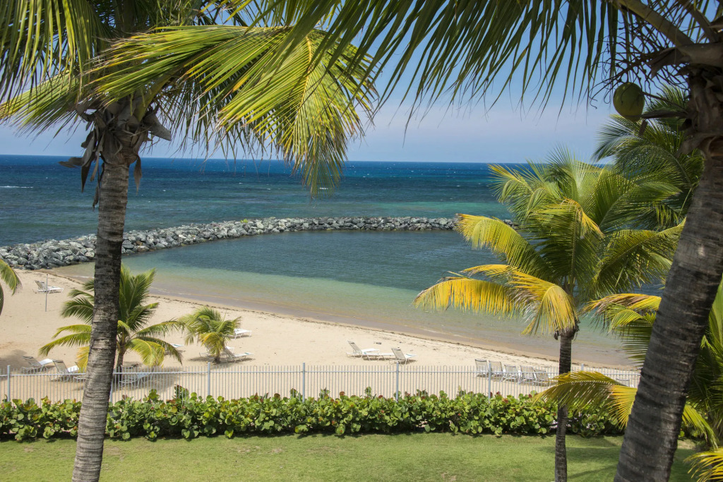 Aquarius Vacation Club at Dorado del Mar