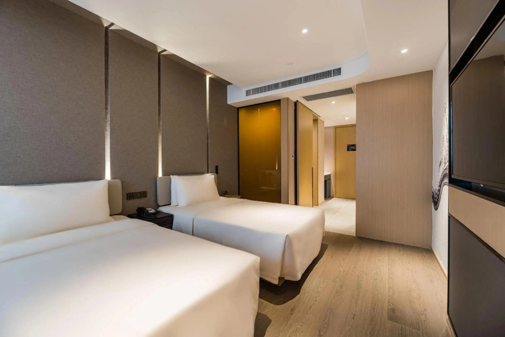 Atour Hotel Nanjing Olympic Sports Center Tianhe Plaza