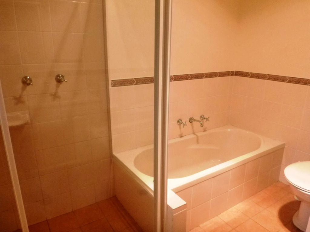 Whispering Pines Cottages
