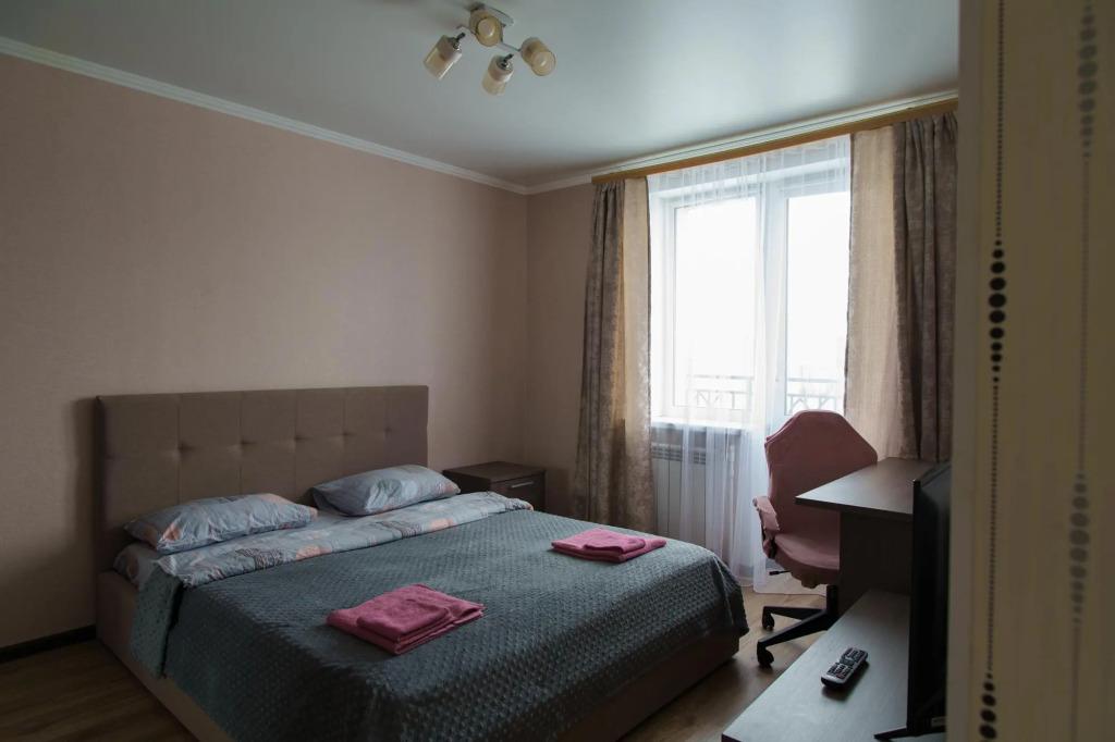 Righ Room апартаменты на Георгия Амелина д. 43