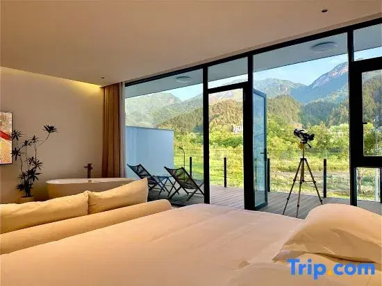 Tiantangzhai Yuexia Mountain Residence courtyard Guesthouse
