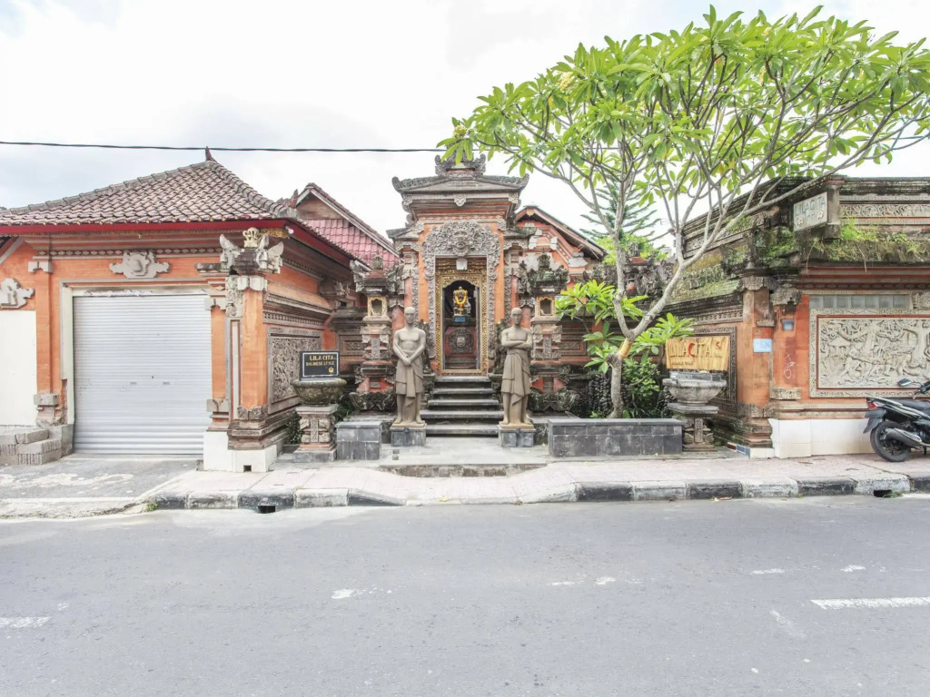 Lilacita Inn