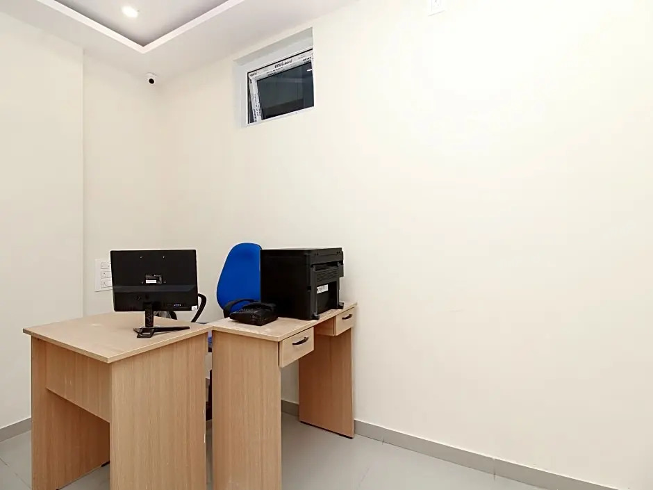 OYO Flagship 23620  VJR heights  Gachibowli